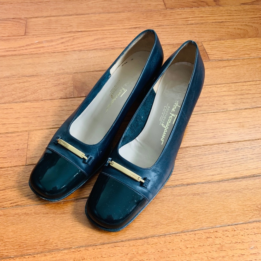 Ferragamo shoes sz 8